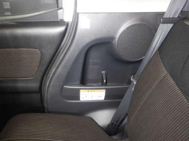 eKスペースカスタム T 4WD　ナビ・TV・Bカメラ・B/T・両側電動・ターボ・スマートキー・プッシュスタート・純正エンスタ・HID・ベンチシート・フォグランプ・リア席サンシェード・シートヒーター・寒冷地仕様 660