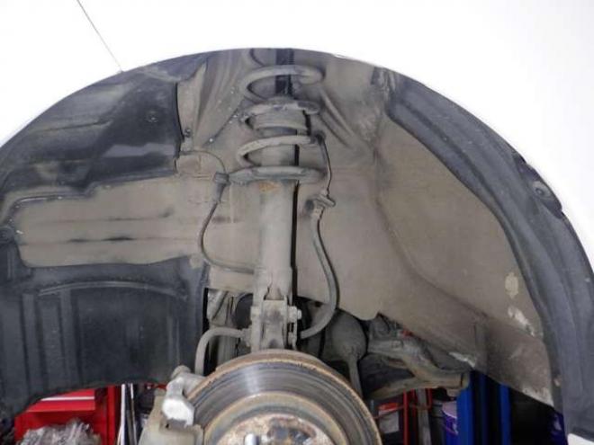 eKスペースカスタム T 4WD　ナビ・TV・Bカメラ・B/T・両側電動・ターボ・スマートキー・プッシュスタート・純正エンスタ・HID・ベンチシート・フォグランプ・リア席サンシェード・シートヒーター・寒冷地仕様 660