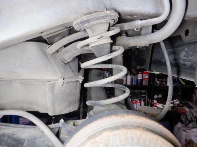 eKスペースカスタム T 4WD　ナビ・TV・Bカメラ・B/T・両側電動・ターボ・スマートキー・プッシュスタート・純正エンスタ・HID・ベンチシート・フォグランプ・リア席サンシェード・シートヒーター・寒冷地仕様 660