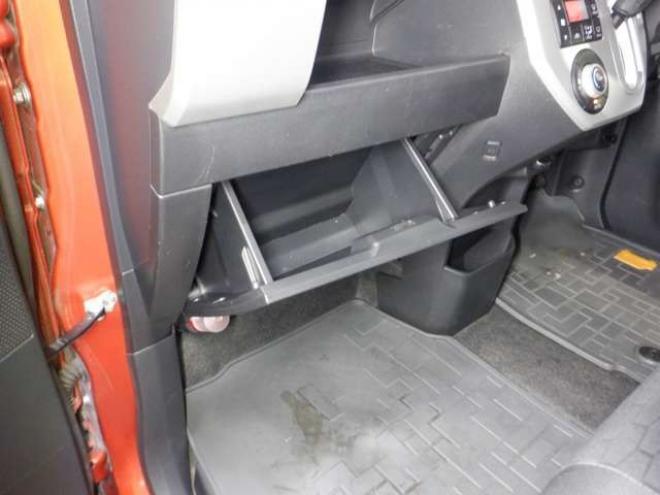 ウェイクG SA 4WD　本州仕入　ナビ　TV　バックカメラ　LEDヘッドライト　両側電動　シートヒーター　スマアシ　ターボ　スマートキー　プッシュスタート　オートライト　ベンチシート　アイドリングストップ　フォグランプ 660