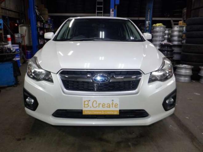 インプレッサスポーツ 1.6 i-L 4WD　ナビ・TV・B/T・Bカメラ・アイドリングストップ・スマートキー・プッシュスタート・HID・ヘッドライトウォッシャー・ETC・フォグランプ・オートエアコン・ドアバイザー・DVD再生 1600