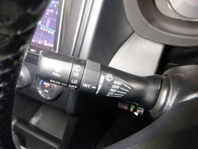 インプレッサスポーツ 1.6 i-L 4WD　ナビ・TV・B/T・Bカメラ・アイドリングストップ・スマートキー・プッシュスタート・HID・ヘッドライトウォッシャー・ETC・フォグランプ・オートエアコン・ドアバイザー・DVD再生 1600