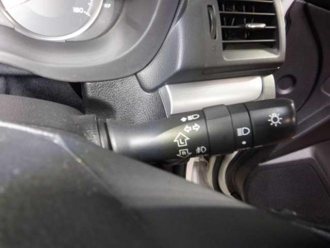 インプレッサスポーツ 1.6 i-L 4WD　ナビ・TV・B/T・Bカメラ・アイドリングストップ・スマートキー・プッシュスタート・HID・ヘッドライトウォッシャー・ETC・フォグランプ・オートエアコン・ドアバイザー・DVD再生 1600