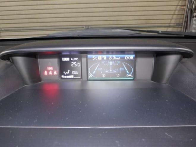 インプレッサスポーツ 1.6 i-L 4WD　ナビ・TV・B/T・Bカメラ・アイドリングストップ・スマートキー・プッシュスタート・HID・ヘッドライトウォッシャー・ETC・フォグランプ・オートエアコン・ドアバイザー・DVD再生 1600