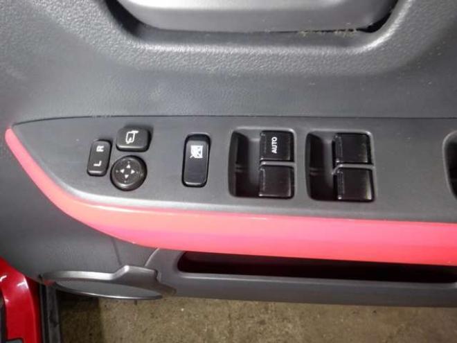 ハスラーJスタイル 4WD　ナビ・TV・Bカメラ・B/T・レーダーブレーキ・オープンカントリーR/Tタイヤ・シートヒーター・スマートキー・プッシュスタート・社外エンスタ・LEDフォグランプ・Aストップ・ツートンカラー・HID・オートライト 660