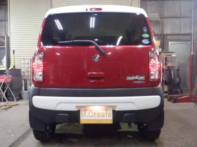 ハスラーJスタイル 4WD　ナビ・TV・Bカメラ・B/T・レーダーブレーキ・オープンカントリーR/Tタイヤ・シートヒーター・スマートキー・プッシュスタート・社外エンスタ・LEDフォグランプ・Aストップ・ツートンカラー・HID・オートライト 660