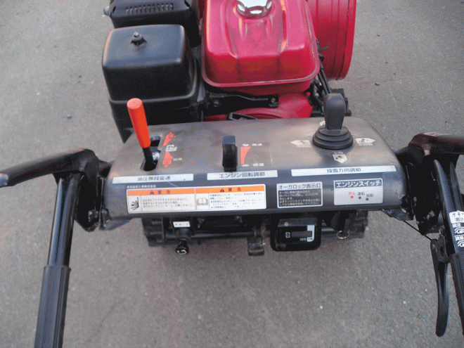 除雪機ホンダ　１１馬力除雪機　ＨＳＳ－1170 　オーガ上下ハンド式　電動シューター上下左右　点検済み　即使用可