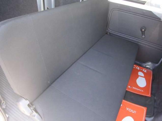 ハイゼットカーゴ デラックス SAIII ハイルーフ 4WD　道外仕入れ 後期型1オーナー  レーンキープアシスト　横滑り防止装置　衝突被害軽減ブレーキ　障害物センサー　ナビ&フルセグTV+Bカメラ キーレス  ドアバイザー Pガラス 記録簿 1年保証付 660