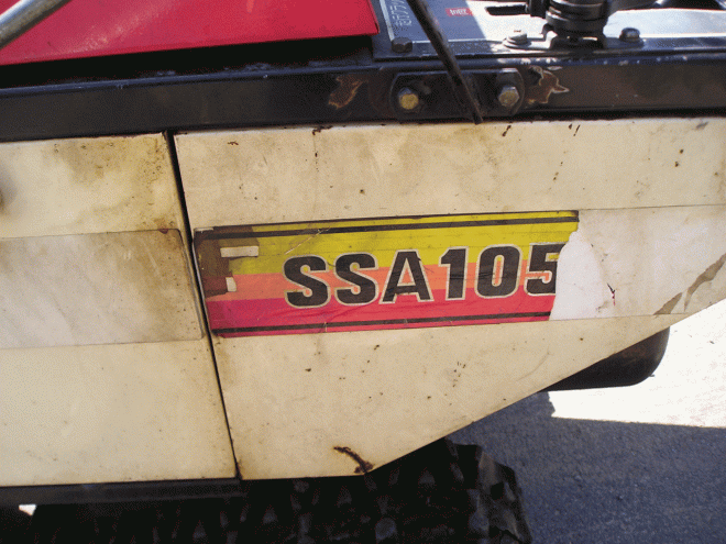 除雪機ワドー10馬力除雪機　ＳＳＡ－105Ｋ　デイ＝デルエンジン　オーガローリング付　点検済み　即使用可