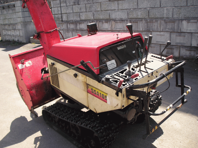 除雪機ワドー10馬力除雪機　ＳＳＡ－105Ｋ　デイ＝デルエンジン　オーガローリング付　点検済み　即使用可
