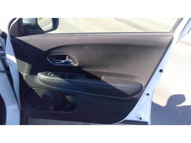 ヴェゼルハイブリッドＸ 4WD 4WD 1500 5Dr