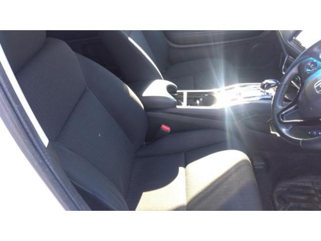 ヴェゼルハイブリッドＸ 4WD 4WD 1500 5Dr