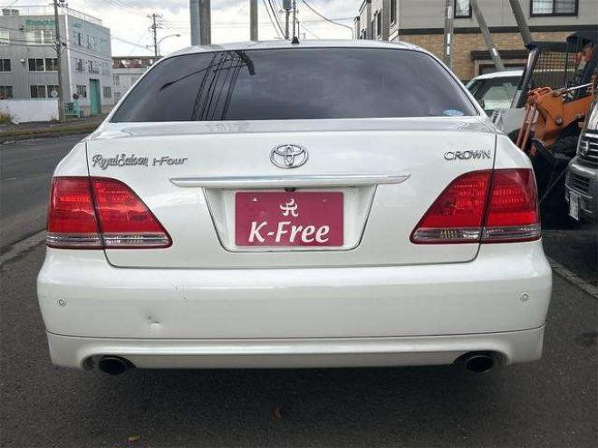 クラウンロイヤル 3.0 ロイヤルサルーン i-Four 4WD　ドライブレコーダー　オートクルーズコントロール　バックカメラ　ナビ　エアロ　HID　スマートキー　電動格納ミラー　盗難防止システム　衝突安全ボディ 3000