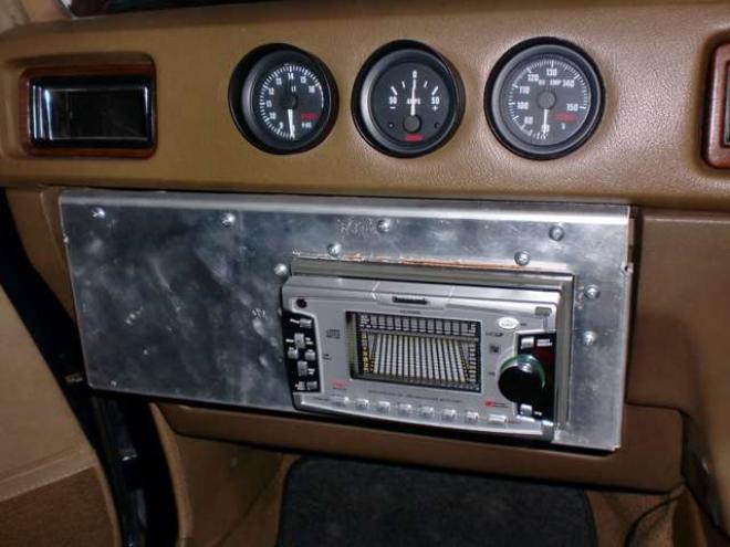 コロナクーペ　2000GT　エンジン18R バケットシート　社外アルミロンシャン　2シーター　ソレックスキャブ 2WD 2000