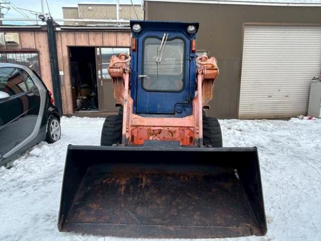 スキッドステアローダトヨタ　ジョブサン8　ヒーター付き　ワイパー　冬仕様 2WD 2500