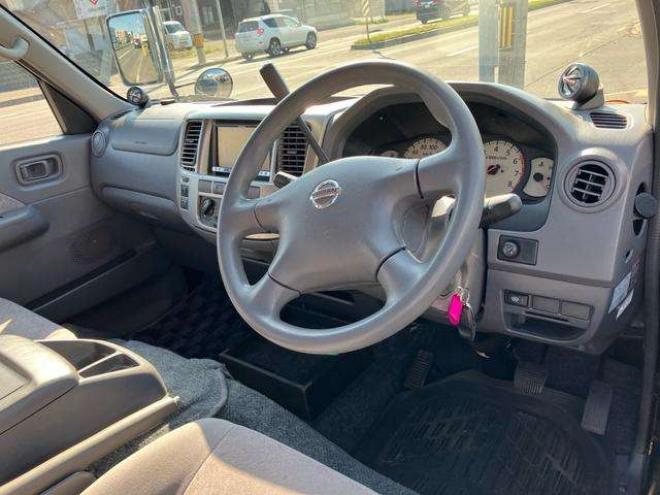 キャラバン2.4 GX スーパーロングボディ　ベットキット　キャンピング仕様 2WD 2400