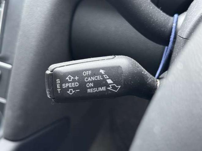 アウディA3スポーツバック 2.0 TFSI クワトロ 4WD　ナビ　TV　Bカメラ　Bluetooth 正規輸入車 2000