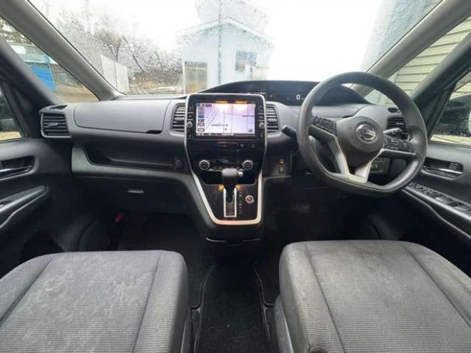 セレナ2.0 X Vセレクション 4WD　ナビ　TV　全周囲カメラ　ETC　両側Pスライド 2000