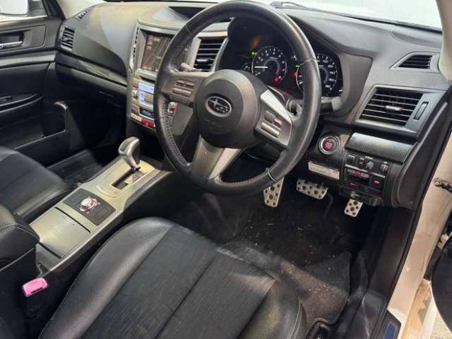 レガシィワゴン2.5 GT Sパッケージ 4WD　HDDナビ　Bluetooth　Bカメラ 2500