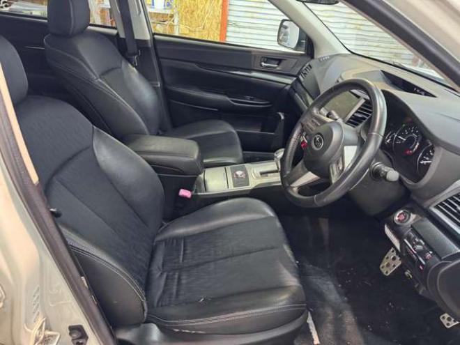 レガシィワゴン2.5 GT Sパッケージ 4WD　HDDナビ　Bluetooth　Bカメラ 2500