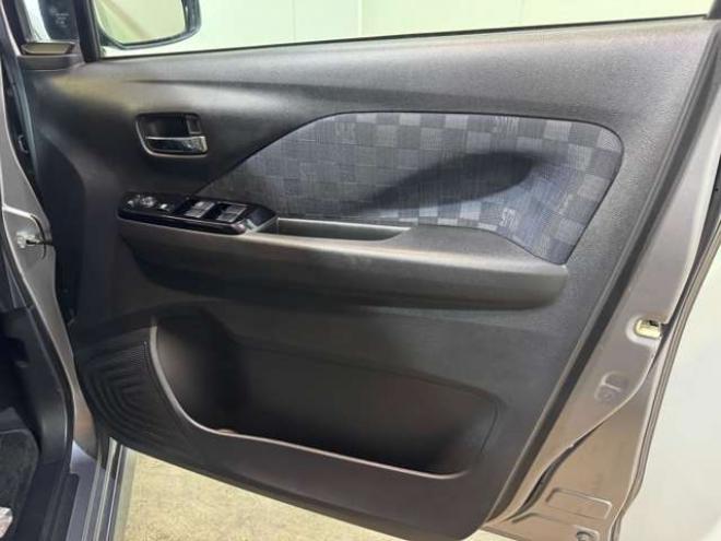 デイズハイウェイスターGターボ 4WD　ナビ　TV　Bluetooth　全方位カメラ　シートヒーター 660