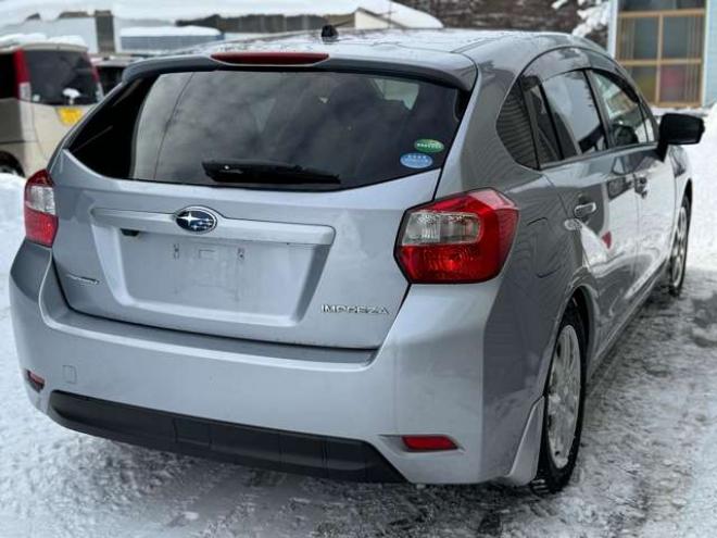 インプレッサスポーツ 2.0 i アイサイト 4WD　後期型　夏冬タイヤ　ナビ　TV　Bカメラ　Bluetooth 2000