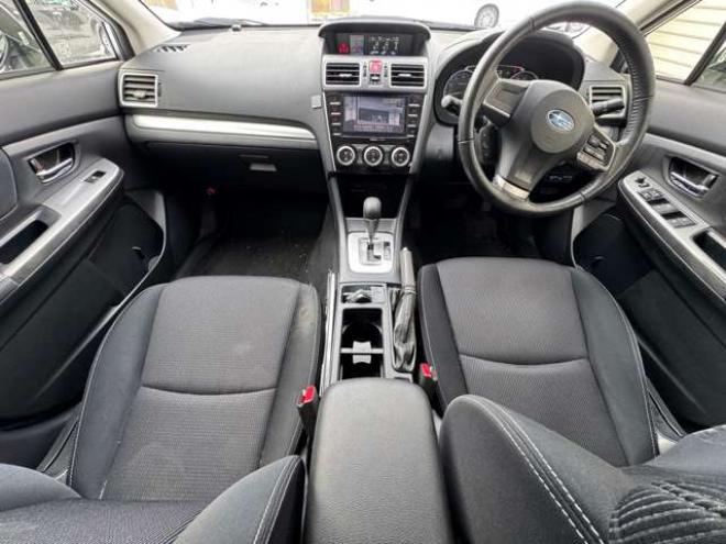 インプレッサスポーツ 2.0 i アイサイト 4WD　後期型　夏冬タイヤ　ナビ　TV　Bカメラ　Bluetooth 2000