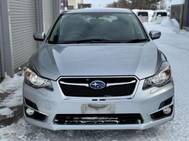 インプレッサスポーツ 2.0 i アイサイト 4WD　後期型　夏冬タイヤ　ナビ　TV　Bカメラ　Bluetooth 2000