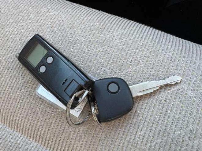 ワゴンRハイブリッド FX 4WD　ナビ　TV　Egスターター　Bluetooth　12か月点検済　下廻り防錆塗装済 660