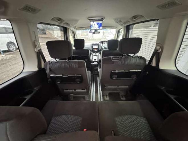 セレナ2.0 20X 4WD　ナビ　TV　Bluetooth　フリップダウン　キーフリー　Pスライドドア 2000