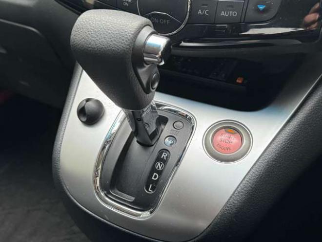 セレナ2.0 20X 4WD　ナビ　TV　Bluetooth　フリップダウン　キーフリー　Pスライドドア 2000