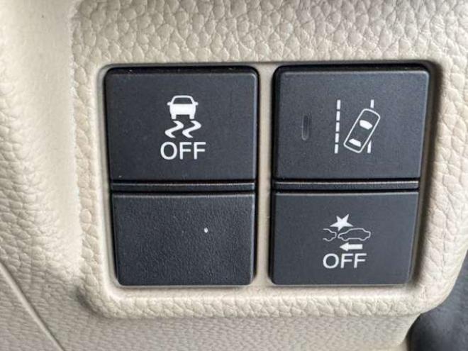 N-BOXG ホンダセンシング 4WD　ディスプレイオーディオ　TV　バックカメラ 660