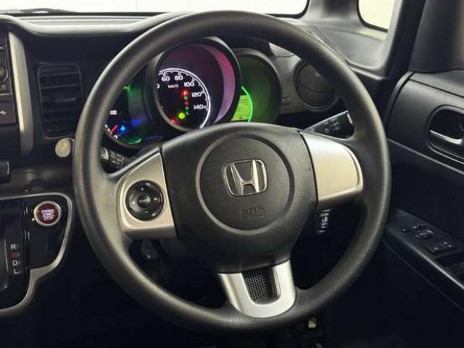 N-BOXG Lパッケージ 4WD　プッシュスタート　TV　Bカメラ　Pスライド 660