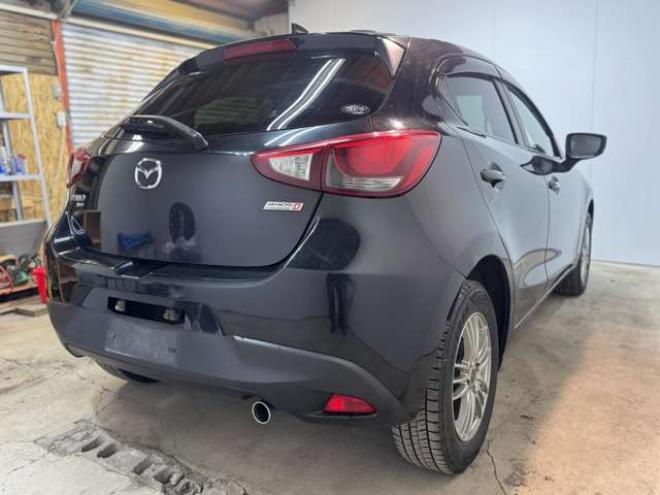 デミオ1.5 XD ツーリング ディーゼルターボ 4WD　ナビ　TV　Bluetooth　夏冬タイヤ 1500