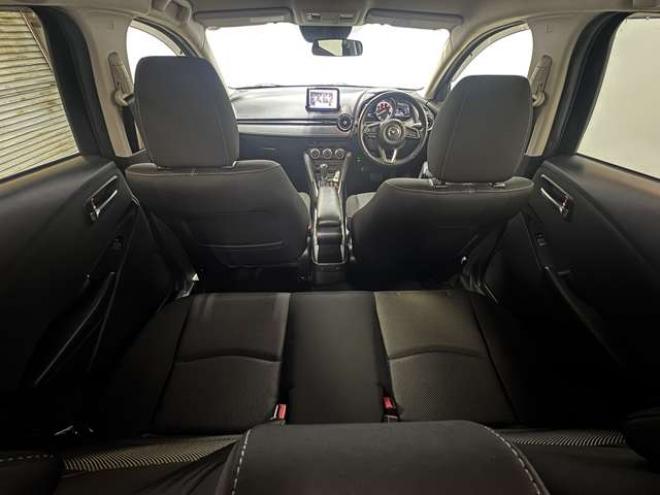 デミオ1.5 XD ツーリング ディーゼルターボ 4WD　ナビ　TV　Bluetooth　夏冬タイヤ 1500