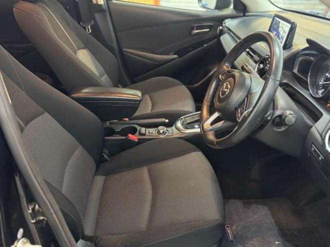 デミオ1.5 XD ツーリング ディーゼルターボ 4WD　ナビ　TV　Bluetooth　夏冬タイヤ 1500