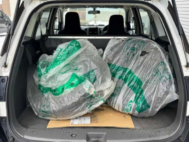 AD1.6 VE 4WD　夏冬タイヤ 1600