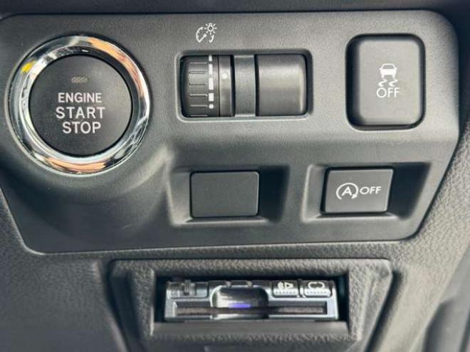 インプレッサスポーツ 2.0 i-S アイサイト 4WD　ナビ　TV　Bカメラ　Bluetooth 2000