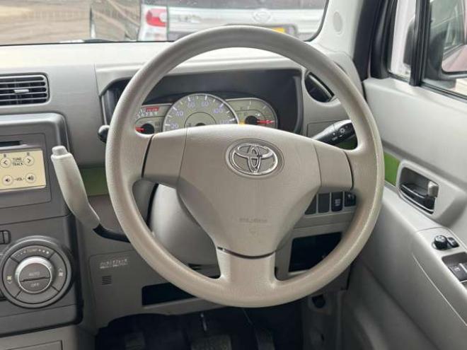 ピクシススペースX 4WD　エコアイドル　後期型 660