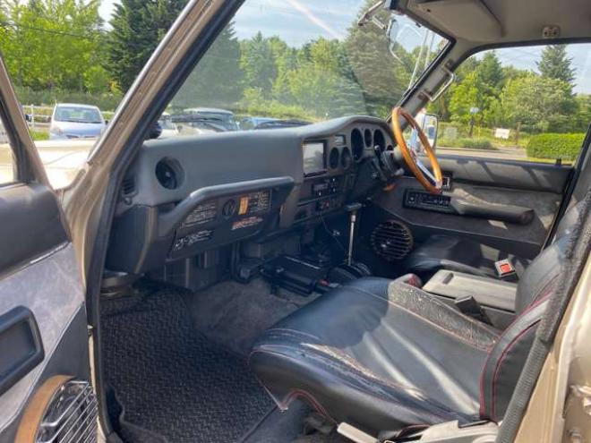 ランドクルーザー60 4.0 VX ハイルーフ ディーゼルターボ 4WD　 4000