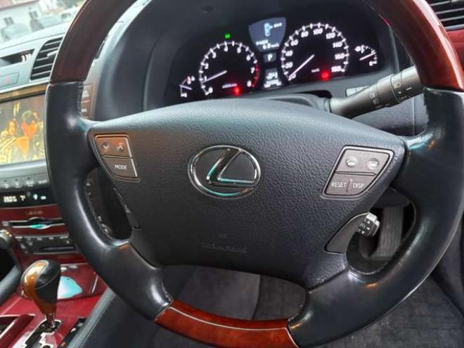 レクサスLS 460 Iパッケージ　 2WD 4600