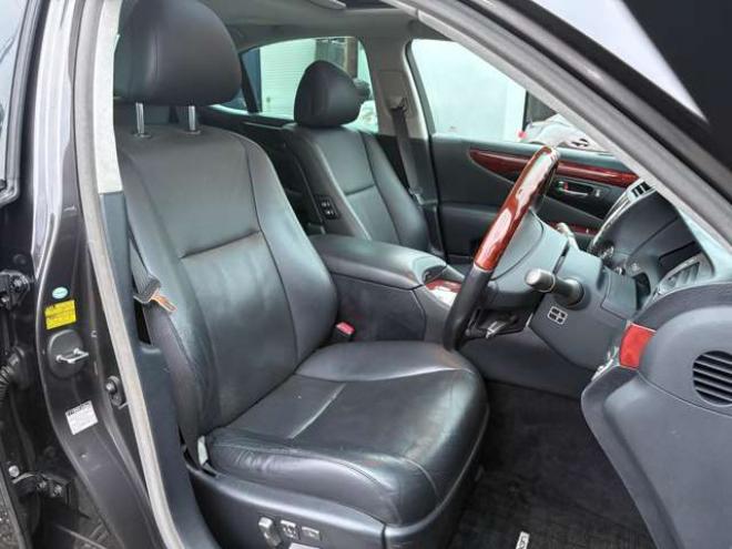 レクサスLS 460 Iパッケージ　 2WD 4600