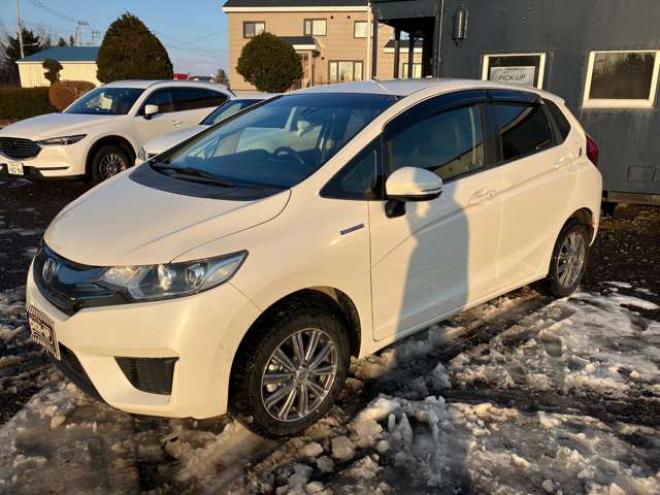 フィット1.5 ハイブリッド Lパッケージ 4WD　 1500