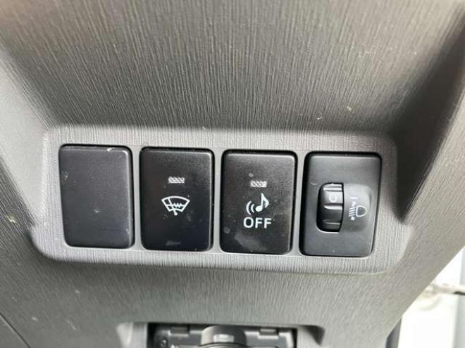 プリウスα1.8 S チューン ブラック　 2WD 1800