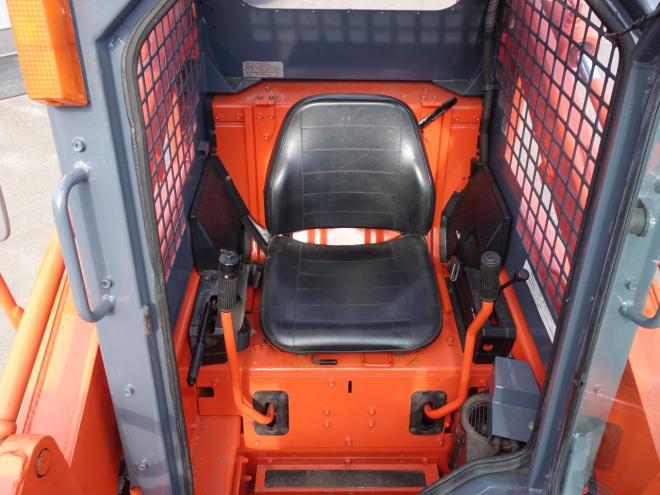 スキッドステアローダトヨタ ３SDK６　バケット容量0.28m3 