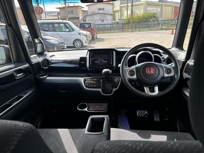 N-BOX660カスタムGターボパッケージ 4WD　ローンが不安な方＜優遇ローン＞1年保証　両側パワースライドア　ターボ車 4WD 660 5Dr