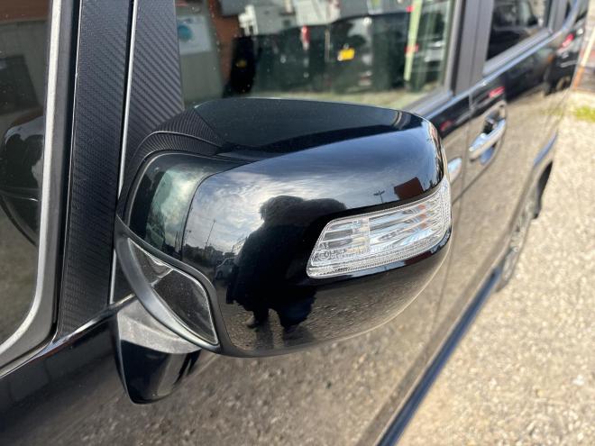 N-BOX660カスタムGターボパッケージ 4WD　ローンが不安な方＜優遇ローン＞1年保証　両側パワースライドア　ターボ車 4WD 660 5Dr