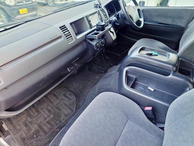 ハイエース2.7GLロング ミドルルーフ 4WD 5年保証 ナビTV ETC 寒冷地仕様