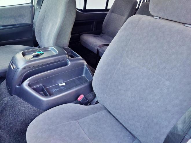 ハイエース2.7GLロング ミドルルーフ 4WD 5年保証 ナビTV ETC 寒冷地仕様