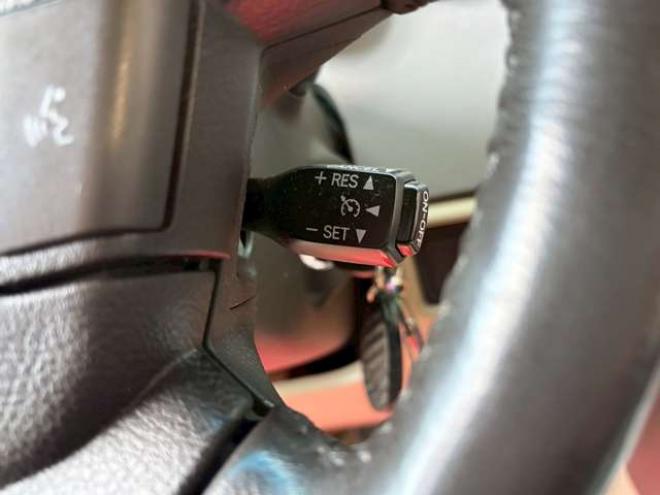 タンドラクルーマックス SR5 5.7 V8 4WD　 正規輸入車 5700